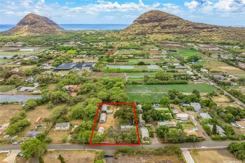 86-327 Puhawai Rd, Waianae, HI 96792
