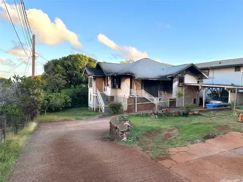 735 15th Ave #A, Honolulu, HI 96816