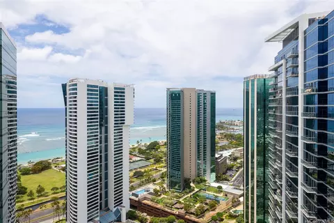 88 Piikoi St #4002, Honolulu, HI 96814
