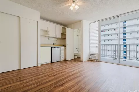 2509 Ala Wai Blvd #804, Honolulu, HI 96815