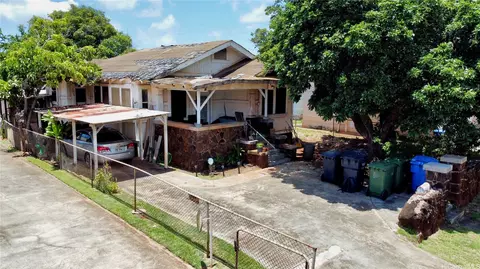 3453 Harding Ave, Honolulu, HI 96816