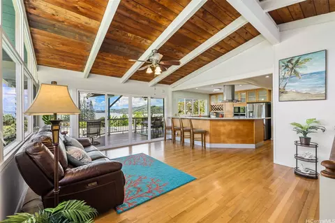 47-114 Kaimalolo Pl, Kaneohe, HI 96744
