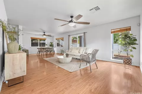 92-325 Palaulau Pl #62, Kapolei, HI 96707