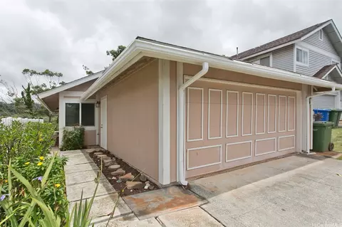 98-1970 A Kaahumanu St #128, Pearl City, HI 96782