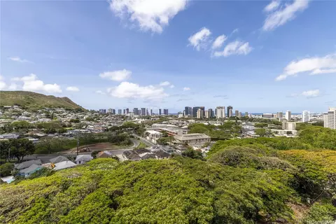 2029 Nuuanu Ave #1410, Honolulu, HI 96817