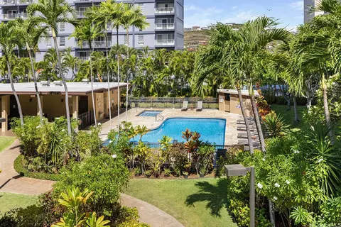 5070 Likini St #1409, Honolulu, HI 96818