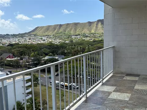 2575 Kuhio Ave #1402, Honolulu, HI 96815