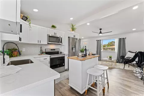 87-888 Waapuhi St, Waianae, HI 96792