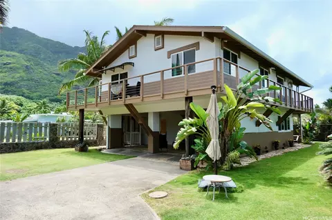 51-416 Kamehameha Hwy #A, Kaaawa, HI 96730