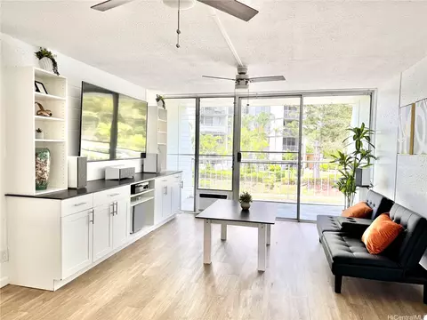 95-019 Waihonu St #B305, Mililani, HI 96789