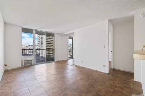 2452 Tusitala St #1003, Honolulu, HI 96815