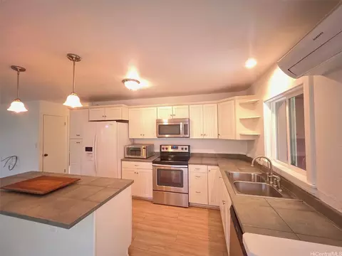 58-145 Mamao St, Haleiwa, HI 96712