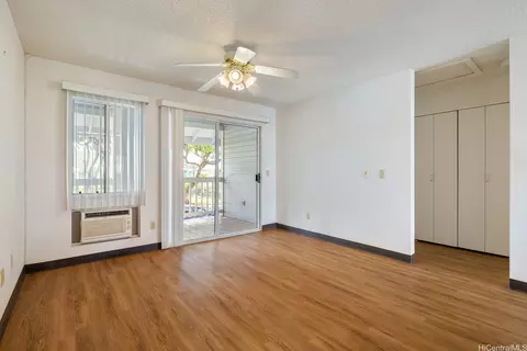94-201 Lumiaina Pl #206, Waipahu, HI 96797