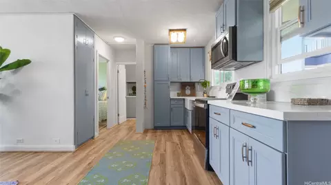 75 Kihapai St #12, Kailua, HI 96734