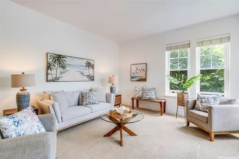 520 Lunalilo Home Rd #7217, Honolulu, HI 96825