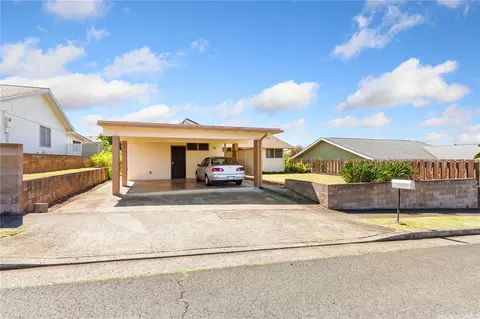 1645 Palamoi St, Pearl City, HI 96782