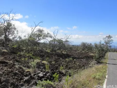 92-8220 Koa Ln, Captain Cook, HI 96704