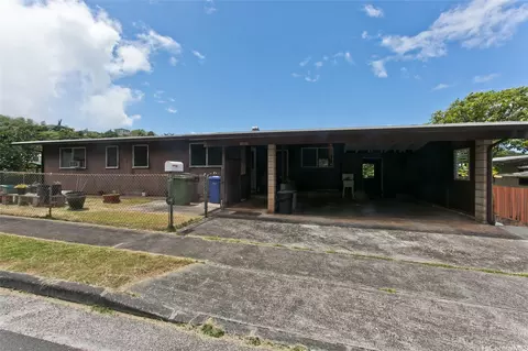 1563 Onipaa St, Honolulu, HI 96819