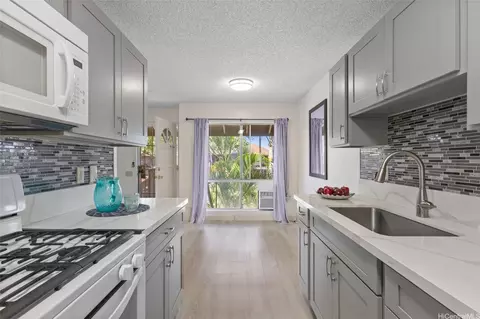 91-1040 Puamaeole St #13R, Ewa Beach, HI 96706
