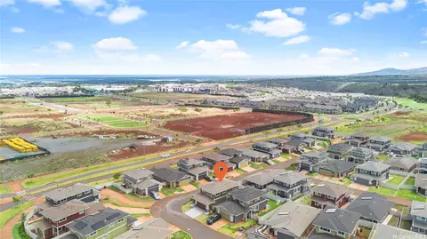 94-1133 Halekukui St #4, Waipahu, HI 96797