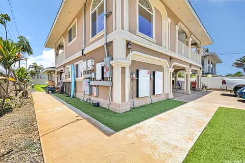 54-220 Kaipapau Loop, Hauula, HI 96717