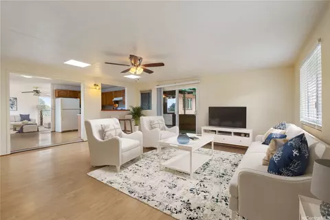 92-742 Nohopono St, Kapolei, HI 96707