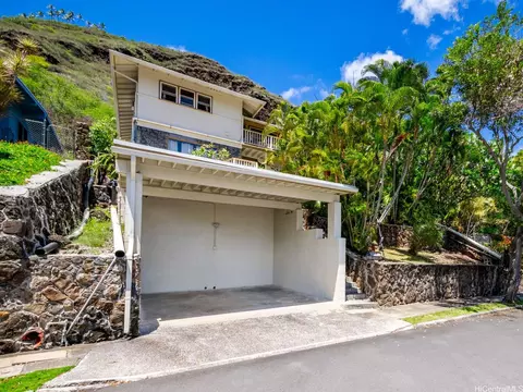 509 Lawelawe St, Honolulu, HI 96821