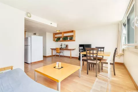 445 Seaside Ave #3120, Honolulu, HI 96815
