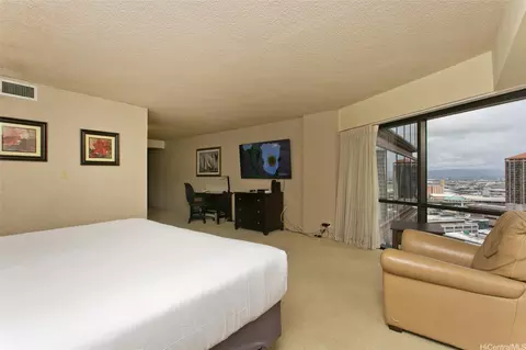 1088 Bishop St #2201, Honolulu, HI 96813
