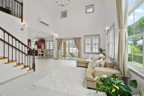 4162 Puu Panini Ave #A, Honolulu, HI 96816
