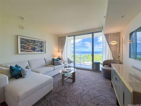 383 Kalaimoku St #1807, Honolulu, HI 96815