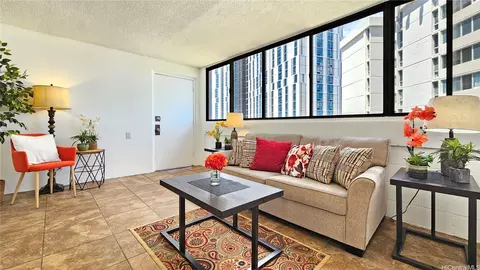 99-015 Kalaloa St #807, Aiea, HI 96701