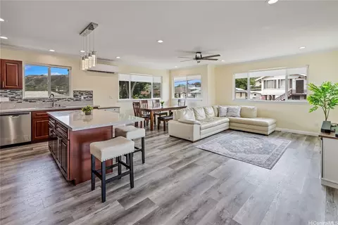 737 20th Ave, Honolulu, HI 96816