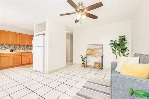 1519 Kaumualii St #316, Honolulu, HI 96817