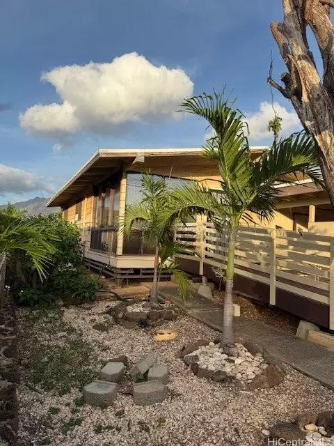 87-884 Waapuhi St, Waianae, HI 96792