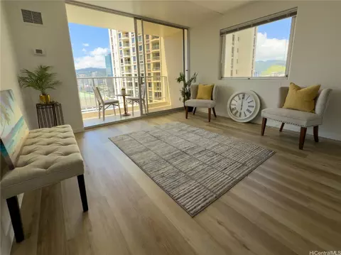 400 Hobron Ln #2114, Honolulu, HI 96815