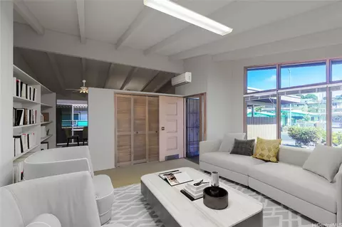 1631 Hoohulu St, Pearl City, HI 96782