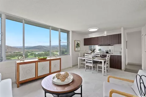 5210 Likini St #1401, Honolulu, HI 96818