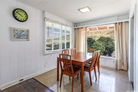 1968 10th Ave, Honolulu, HI 96816