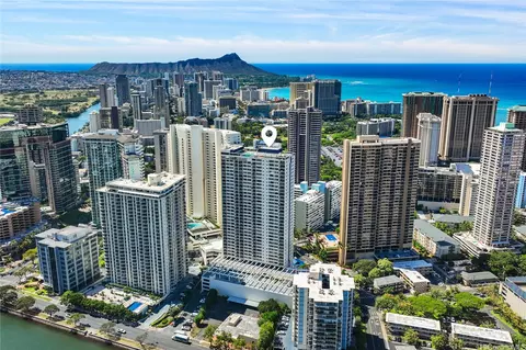 400 Hobron Ln #1215, Honolulu, HI 96815