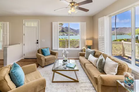 580 Lunalilo Home Rd #B3402, Honolulu, HI 96825