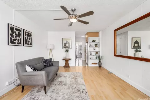 425 Ena Rd #PH3B, Honolulu, HI 96815