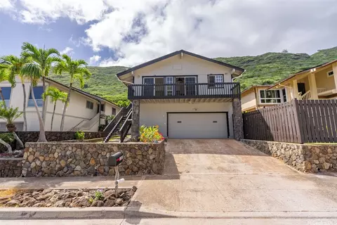 1305 Lunalilo Home Rd, Honolulu, HI 96825