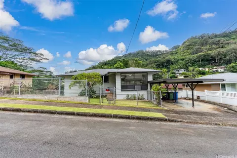 3043 Numana Rd, Honolulu, HI 96819