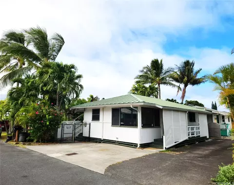 327 Hualani St #B, Kailua, HI 96734