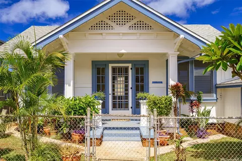 3413 Winam Ave, Honolulu, HI 96815