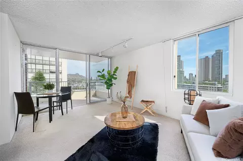 2740 Kuilei St #803, Honolulu, HI 96826