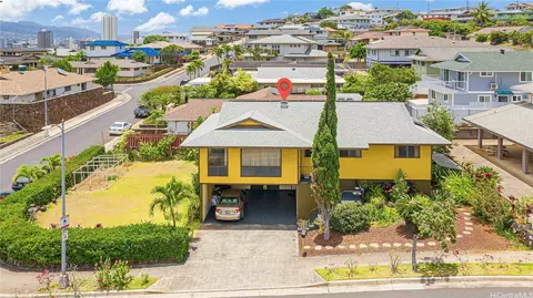 4692 Likini St, Honolulu, HI 96818