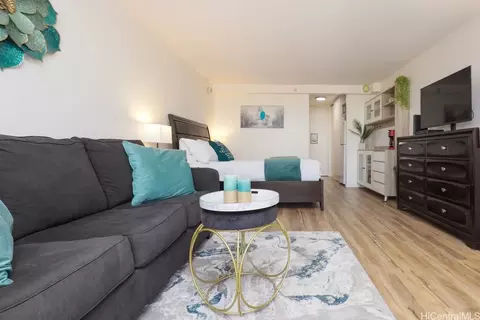 445 Seaside Ave #3316, Honolulu, HI 96815