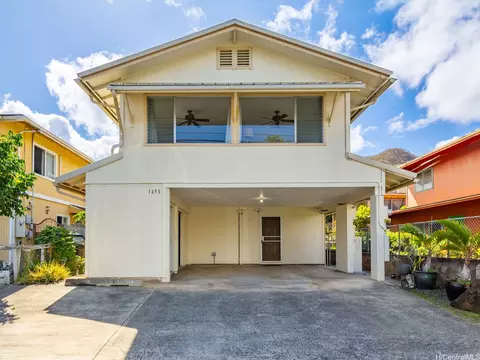 1651 Leilehua Ln, Honolulu, HI 96813